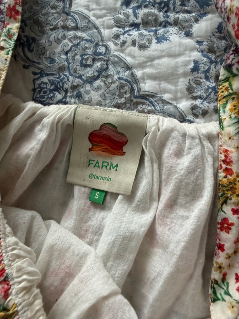 Farm Rio Cream Floral Ruffle-Sleeve Top - Picture 2 of 8